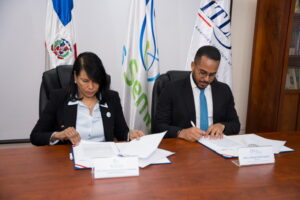 ITLA y ARS SEMMA firman convenio para facilitar prótesis a maestros